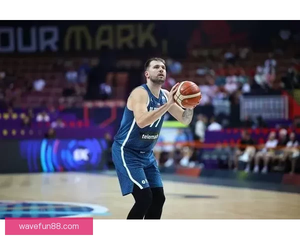 基德确认继续执教独行侠并再次否认参与东契奇交易全过程